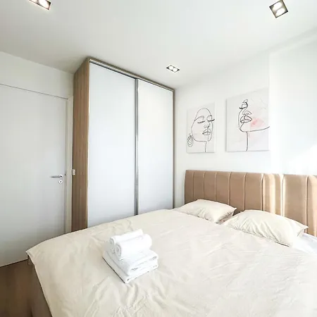 شقة Azure Heights 1108 *