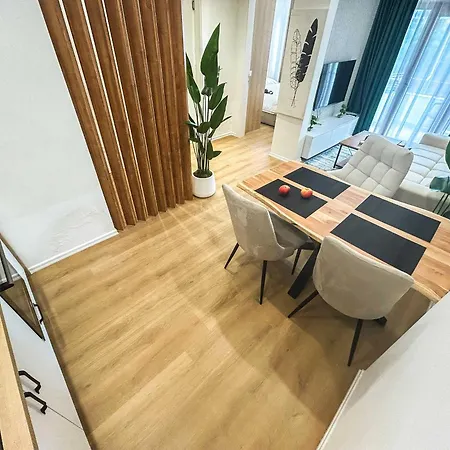 Apartment Azure Heights 1108